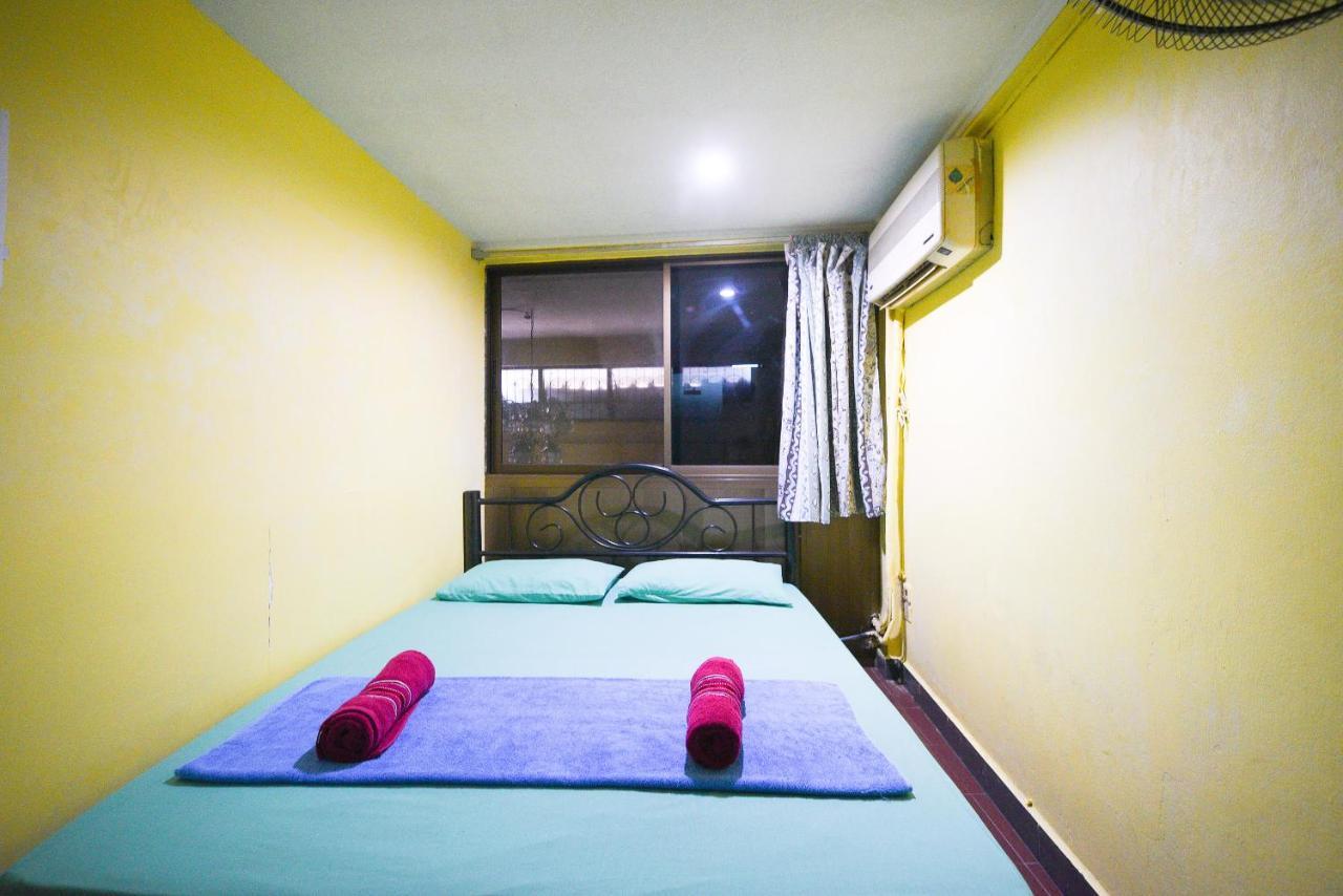 Oyo 938 Place Inn Bangkok Exterior photo