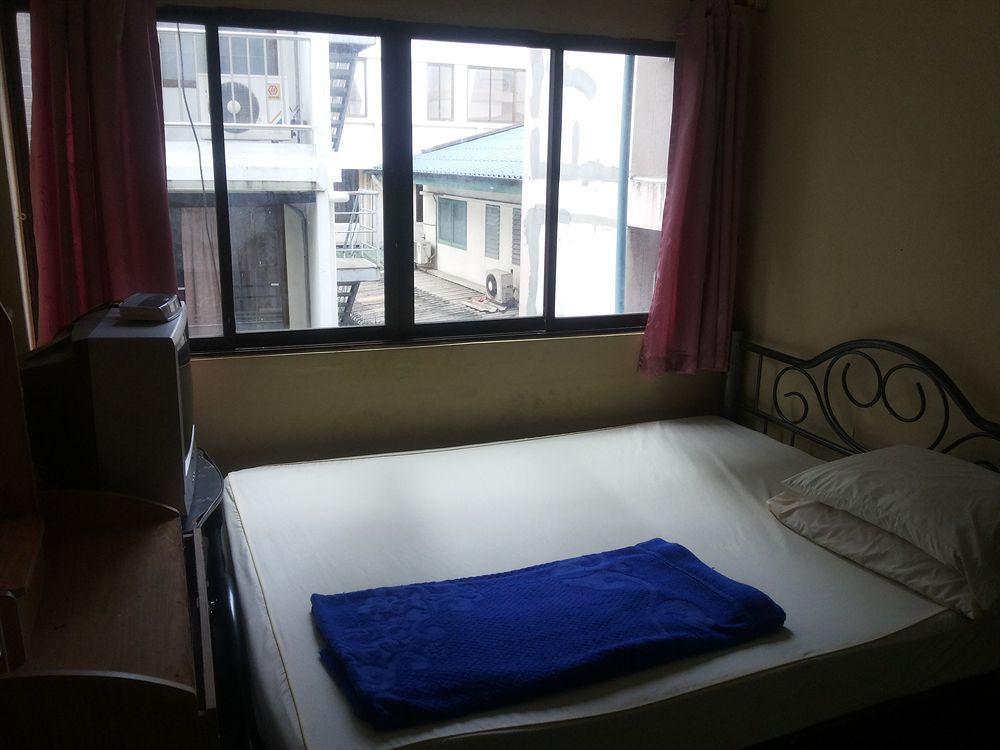 Oyo 938 Place Inn Bangkok Exterior photo